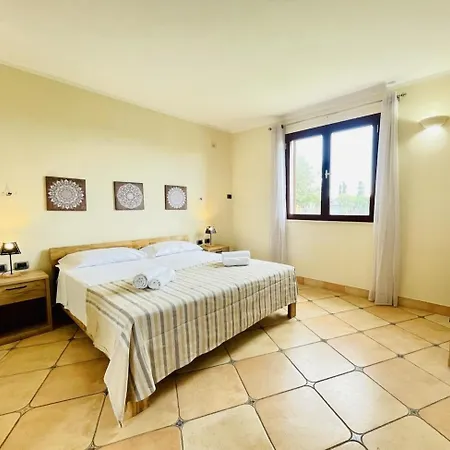 Esclusiva Con Piscina Privata E Vista Mare Villa