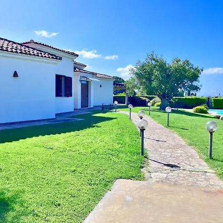 Esclusiva Con Piscina Privata E Vista Mare Villa